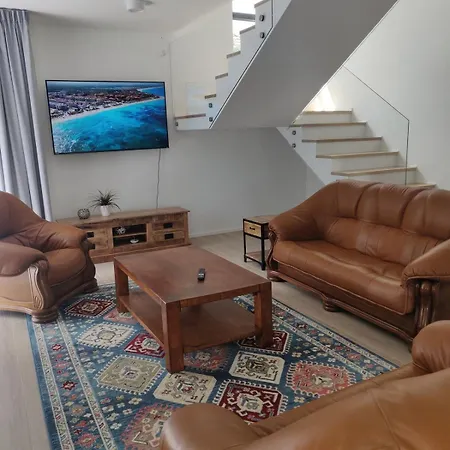 Villa Zacisze Magdalenka